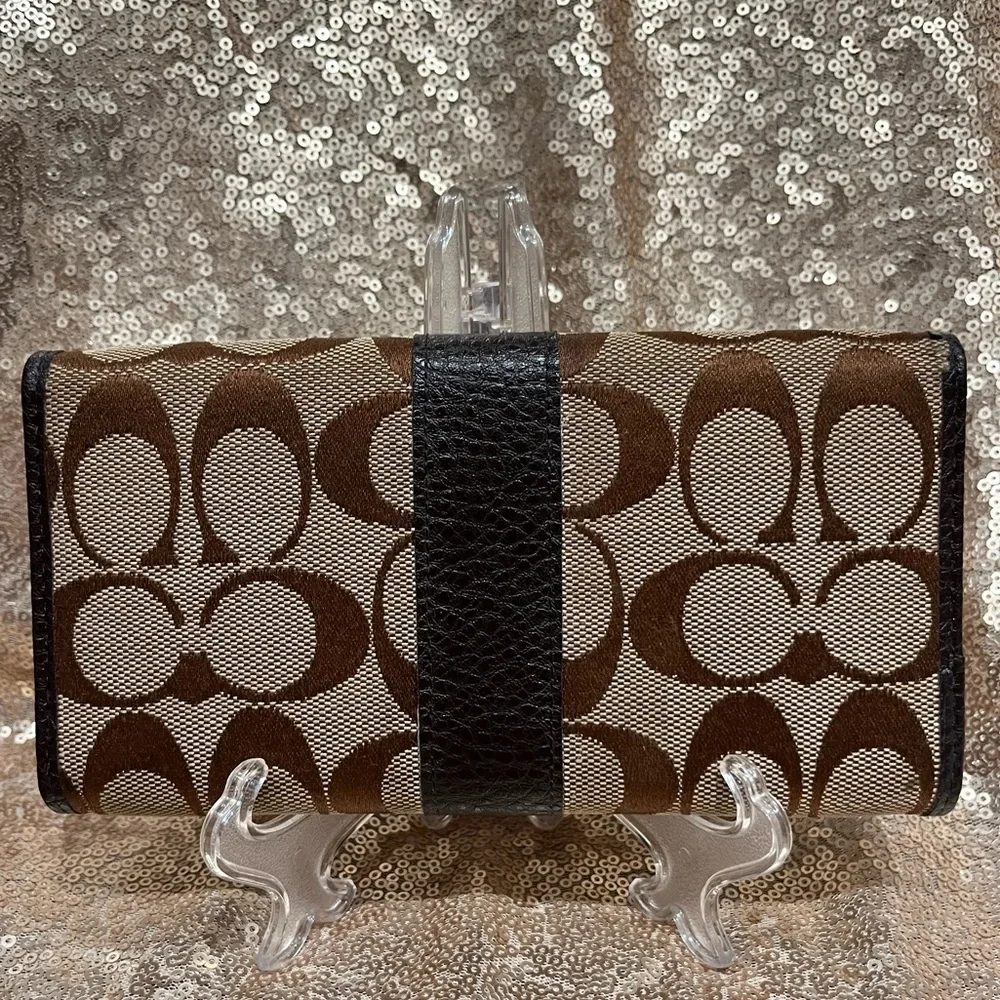 Coach Preloved Trifold Monogram Wallet - Picture 3 of 14